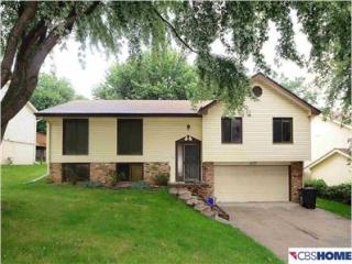 3712 Looking Glass Dr, Bellevue, NE 68123-2206