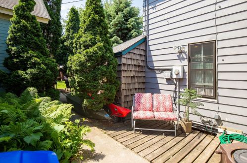 170 Charles Ave, Saint Paul MN  55104-2227 exterior