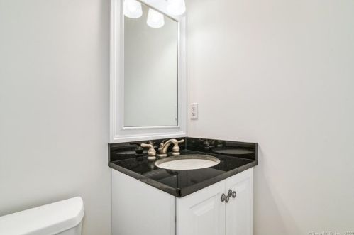 25 Historic Dr, Upper Stepney CT  06468-3207 exterior