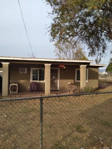 1229 Ruby St, Riverside, CA 92507-1318