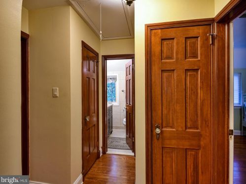 621 Greenbrier Dr, Silver Spring MD 20910-4230 exterior