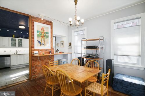 867 30 St, Philadelphia PA 19121-3604 exterior