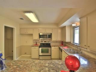 1324 Royster Rd, Fort Worth TX  76134-3702 exterior