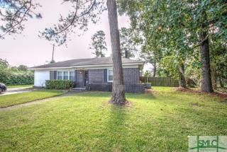100 Chatham Villa Dr, Savannah, GA 31408-1908