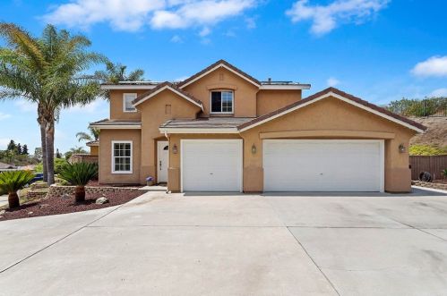 1067 Via Vera Cruz, San Marcos, CA 92078-1382