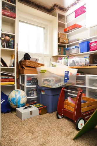 8342 Main St, Nelson IL  61021-9406 exterior