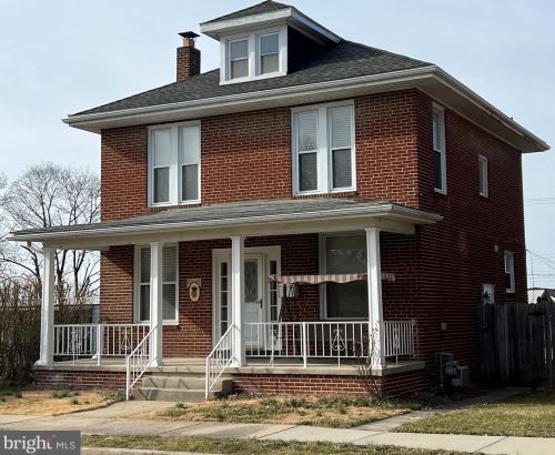 1573 Poplar Ter, York, PA 17404-5630