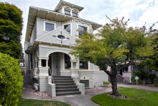 1282 Weber St, Alameda, CA 94501-3942