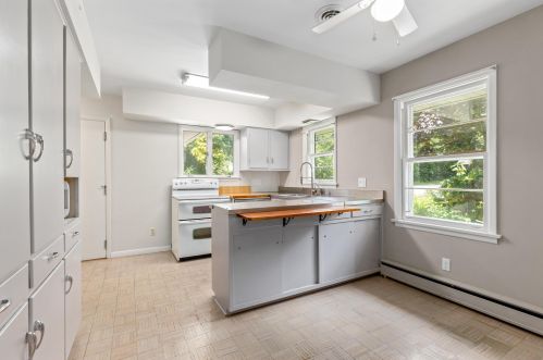 2723 Limestone St, Springfield OH  45503-1115 exterior