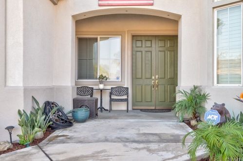 5460 Full Moon Ct, Anaheim CA  92807-4700 exterior