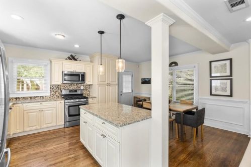 1118 Hawthorne St, Atlanta GA  30307-2610 exterior