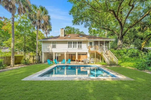 5 20th Ave, Isle Of Palms, SC 29451-2208