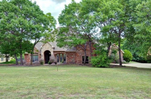 3611 Skinner Rd, Midlothian, TX 76065-3708