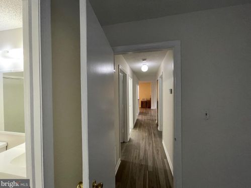 2 Rickard Ct, Trenton NJ 08648-2670 exterior