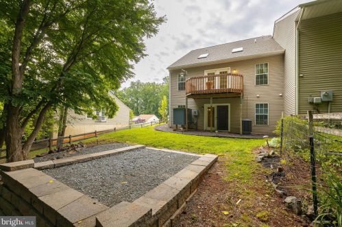 14743 Porterfield Dr, Madison Mills, VA 22960-1072