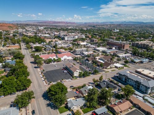 181 300, Saint George UT 84782-4112 exterior