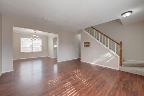 4633 Feathercrest Dr, Fort Worth, TX 76137-1543