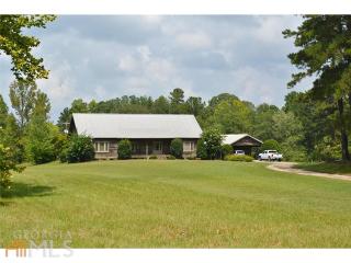 49 Lagrange Hwy, Stovall, GA 30222-2965