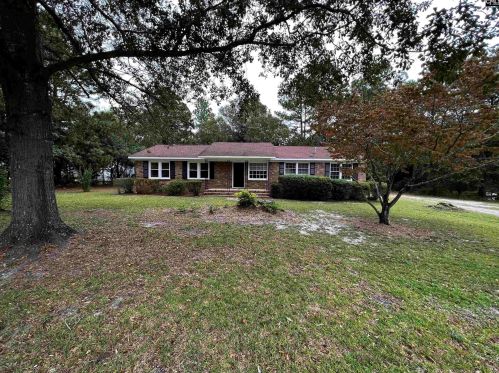 1935 Valley View Rd, Cayce-West Columbia, SC 29172-2071