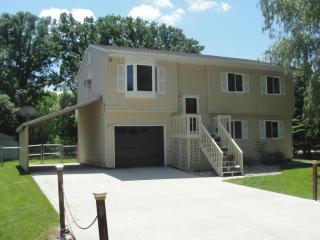 501 Northwood Dr, Wild Rice, ND 58047-4409