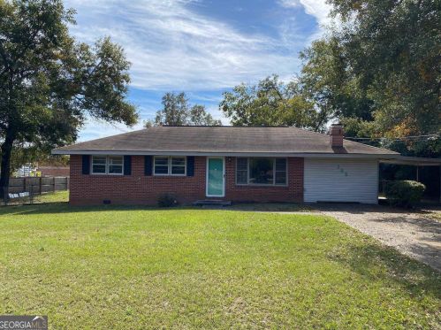 105 Seminole Ave, Warner Robins, GA 31088-4341