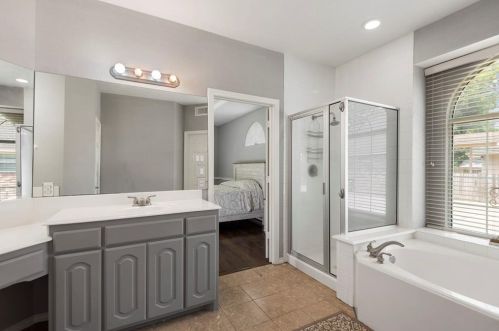 6418 Cyn Pointe Ln, Richmond TX 77469-6106 exterior