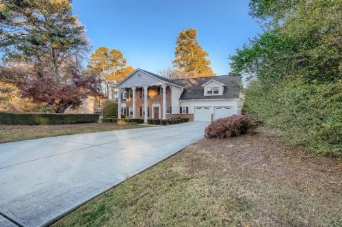 2987 Winding Way, Lilburn, GA 30047-1953