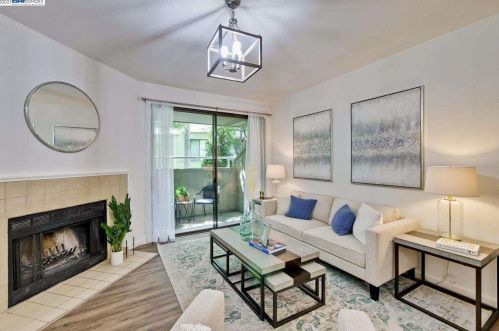1781 Braddock Ct, San Jose, CA 95125-5951