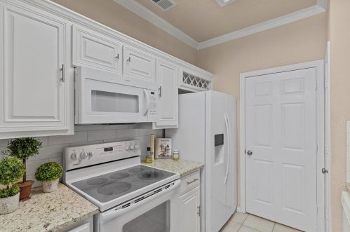 2320 Southlake Ct, Irving TX 75038-5653 exterior