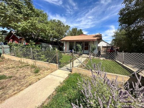 1621 13th St, Pueblo, CO 81001-3251