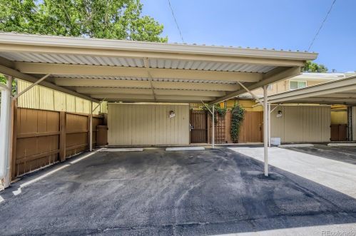 9061 Nassau Ave, Denver CO  80237-1916 exterior