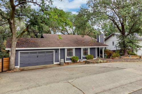 9332 Rock Canyon Way, Citrus Heights, CA 95662-4841