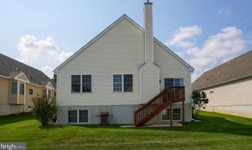 1940 Speedwell Rd, Lancaster PA  17601-4630 exterior