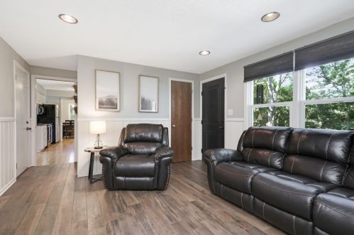 176 Cimarron Rd, Saint Paul MN  55124-9723 exterior