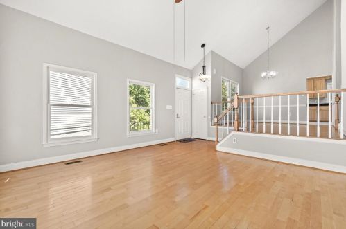 2229 Cherry Leaf Ln, Silver Spring MD 20906-5733 exterior