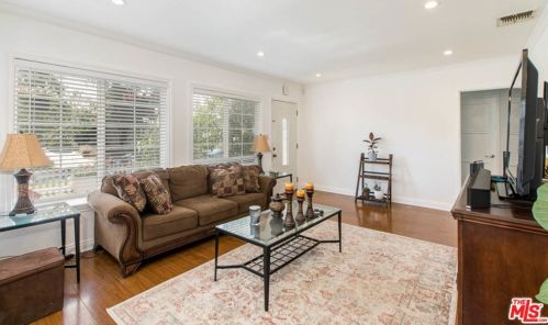 6653 Mclennan Ave, Van Nuys, CA 91406-5540