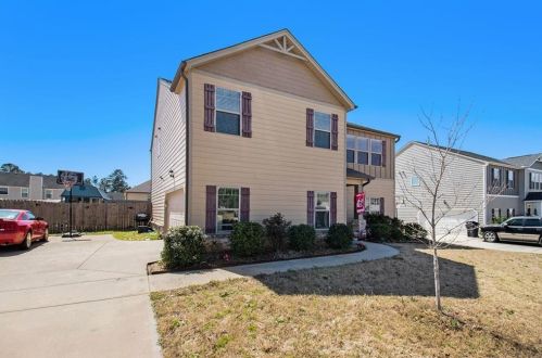 115 Hillside Oak Ln, Porterdale, GA 30016-0273