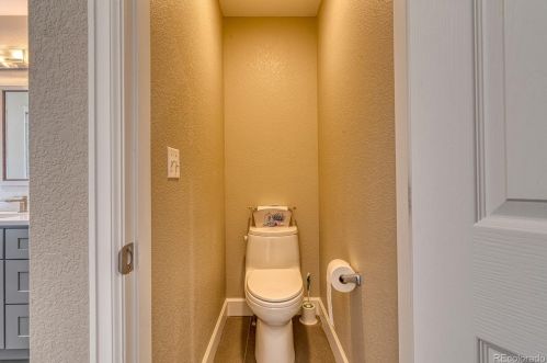 15374 67th Ave, Arvada CO  80007-7015 exterior