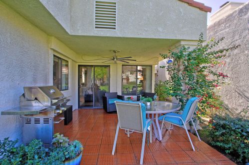 76961 Calle Mazatlan, La Quinta, CA 92253-2526