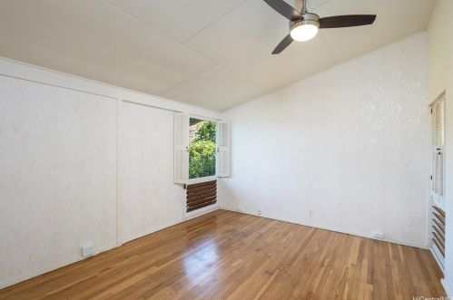 1632 Halekoa Pl, Honolulu HI 96821-1128 exterior