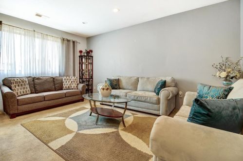 4944 Snow Dr, San Jose, CA 95111-2730