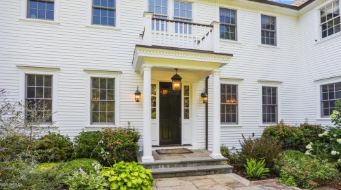70 Angus Rd, Greenwich, CT 06831-4307