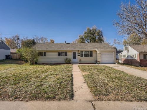 3467 Hudson Way, Denver CO  80222-7540 exterior
