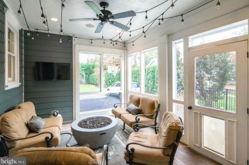 415 Washington Ave, Tavistock NJ 08033-3340 exterior