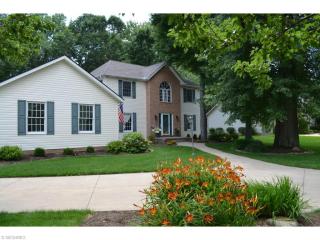 9058 Hocking St, Massillon OH  44646-7843 exterior