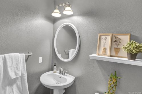 2212 Willow Ct, Denver CO  80238-3301 exterior