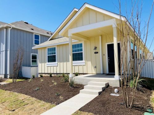 1273 Goforth Rd, Uhland TX  78640-4733 exterior