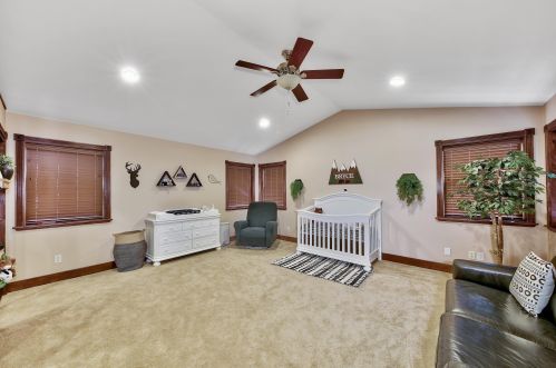 10970 Palisades Dr, Truckee CA  96161-3188 exterior