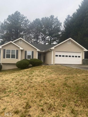 118 Stoney Brook Dr, Carrollton, GA 30116-1843