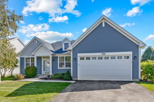 714 Bohannon Cir, Oswego, IL 60543-6002